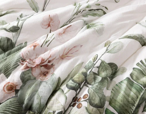 Close up on the main surface of our Sail Away Duvet Cover to show the main design.