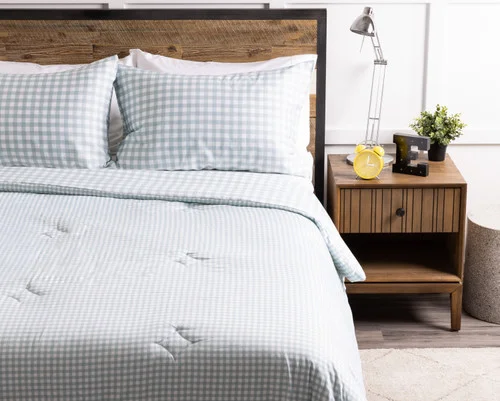 Front view of our Picnic Kids' Bamboo Cotton Comforter Set on its coordinating side.