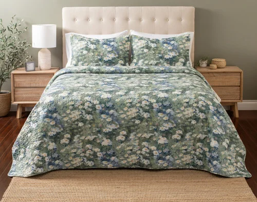 Front view of our Winslow Coverlet Set dressed over a plain queen bed.