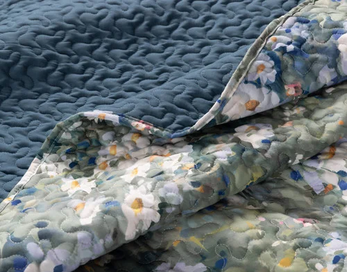 Close-up on a folded corner on our Winslow Coverlet Set.