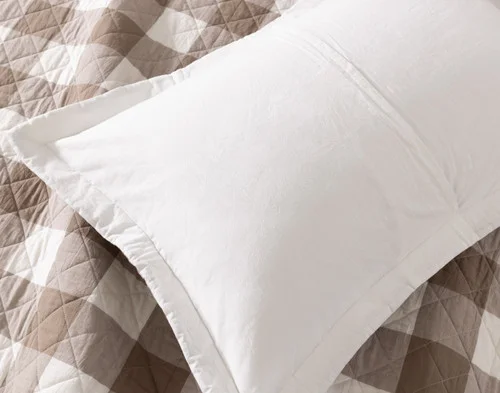 Reverse view of the pillow sham from our Wellington Ash Cotton Quilt Set.