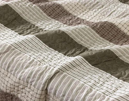 Close-up of the surface pattern on our Stratton Coverlet Set.