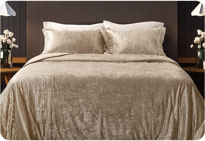 Our Avalon Quilt Set in Champagne 