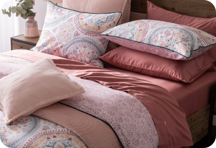 Cozy Design x 2 Our Mandira design with copious accessories.